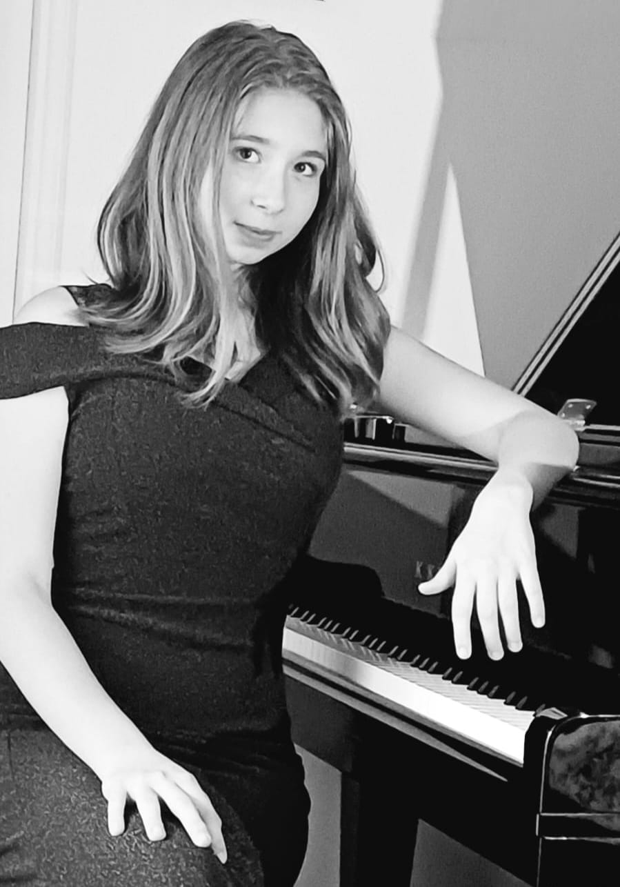 Miruna-Ioana Covreag